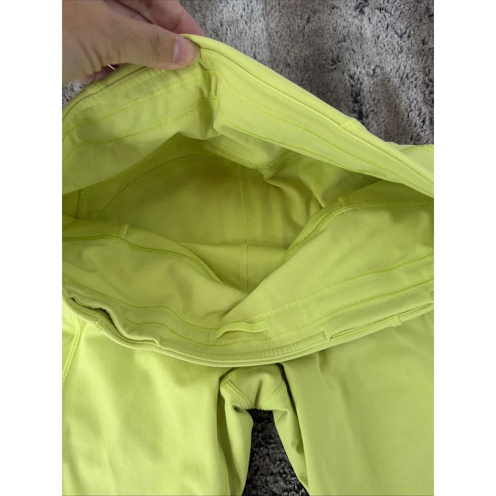 Lululemon Time To Sweat Crop Leggings Size 6 in 23
